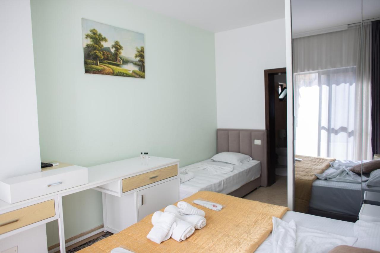 Vila Sanremo Tiranë Ngoại thất bức ảnh