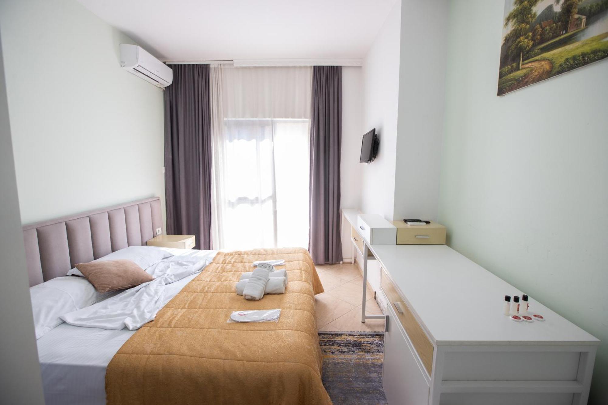 Vila Sanremo Tiranë Ngoại thất bức ảnh